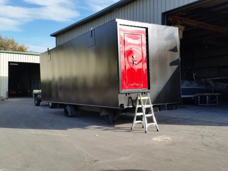 Largest and most secure Walk-in Safes and Gun Vaults with a Fort Knox Door