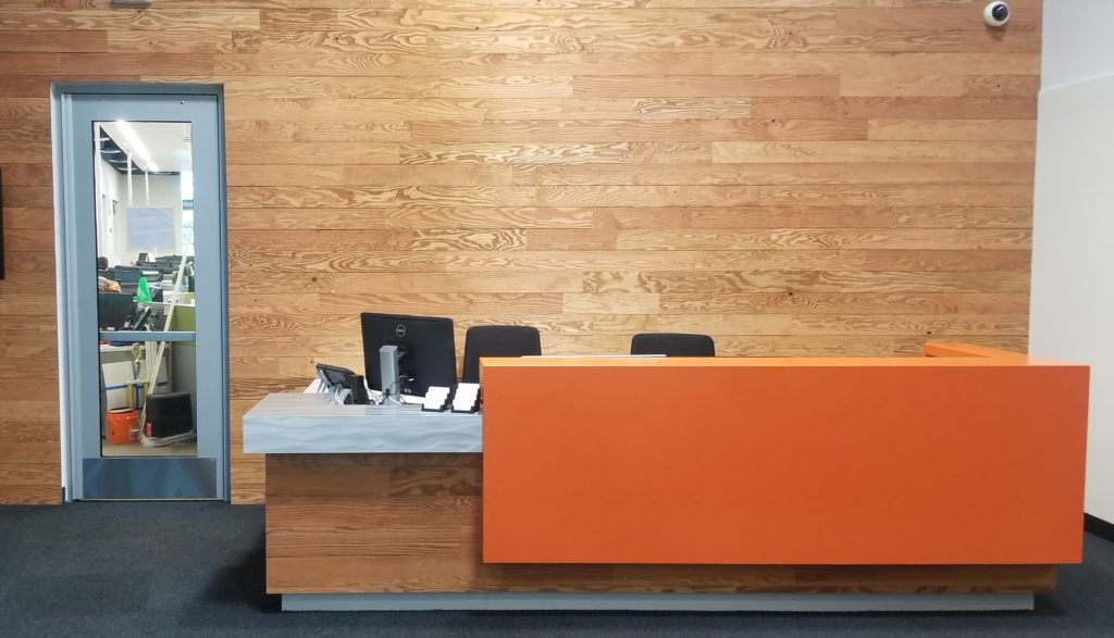 Security Desk with UL 752 Level 3 bulletproof Panels